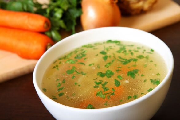 Суп на м'ясному бульйоні – смачна страва у меню питної дієти